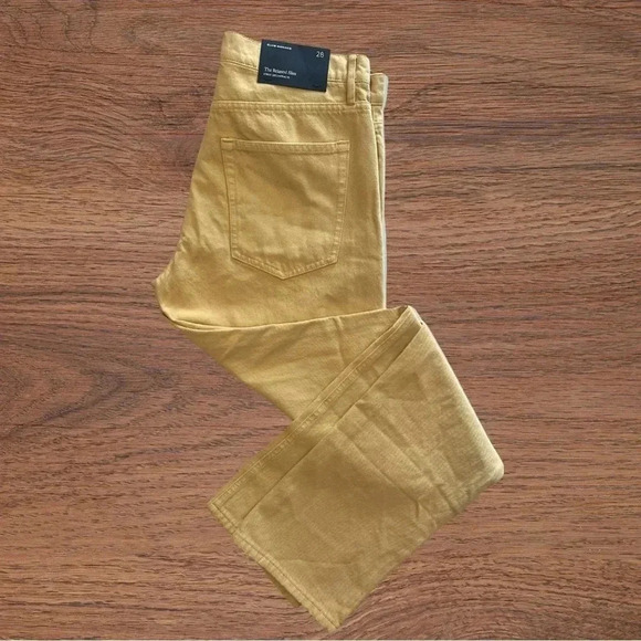 Club Monaco 28” Relaxed Slim Yellow Jeans - Picture 5 of 8